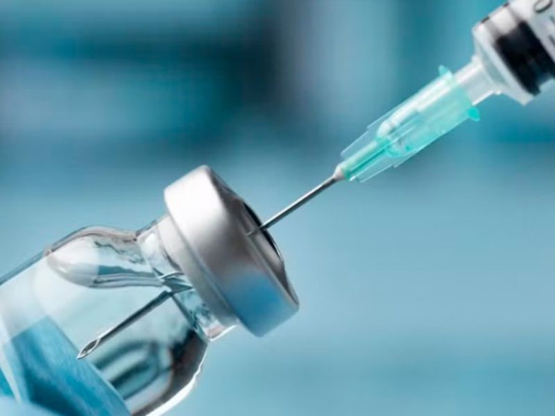 Vacina de mRNA mostra eficácia de 42% na diminuição do risco de morte ou recidiva do melanoma